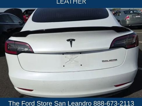 Used 2018 Tesla Model 3 Long Range image 5