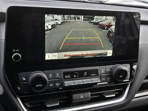 Certified 2024 Toyota Grand Highlander XLE image 16