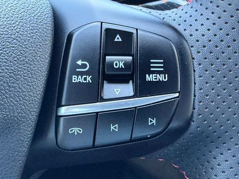 Certified 2023 Ford Escape ST-Line w/ Tech Pack #1 AWD/4WD image 34