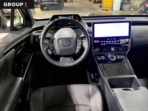 Used 2023 Toyota bZ4X XLE image 5