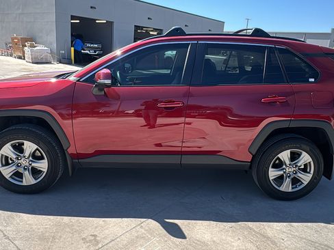 Used 2024 Toyota RAV4 XLE image 8