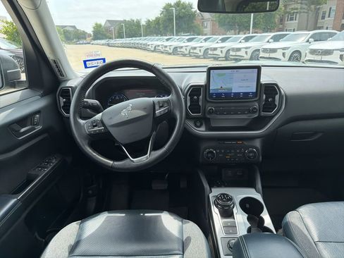 Used 2021 Ford Bronco Sport Outer Banks w/ Outer Banks Package AWD/4WD image 6