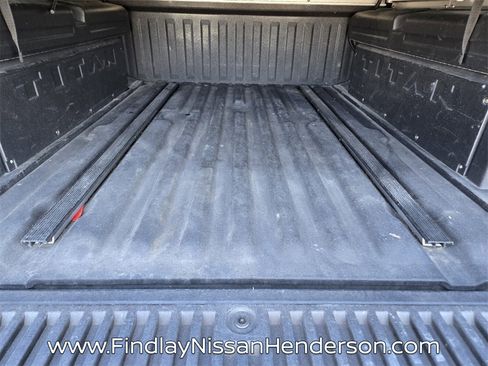 Used 2021 Nissan Titan Platinum Reserve w/ Moonroof Package image 16