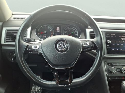 Used 2019 Volkswagen Atlas SE w/ Towing Package AWD/4WD image 15