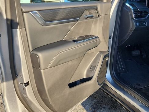 New 2026 GMC Acadia Elevation w/ Super Cruise Package image 11