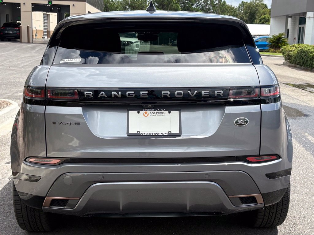 Used 2023 Land Rover Range Rover Evoque R-Dynamic SE AWD/4WD image 4