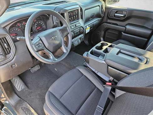 New 2026 Chevrolet Silverado 1500 Custom Trail Boss w/ Dark Appearance Package image 3