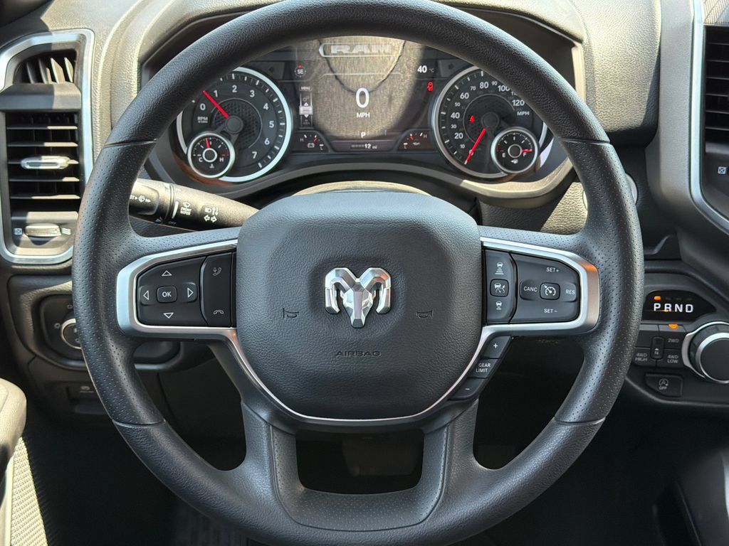 New 2026 RAM 1500 Express AWD/4WD image 13