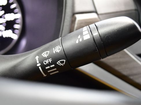 Used 2025 Nissan Altima 2.5 SV image 20