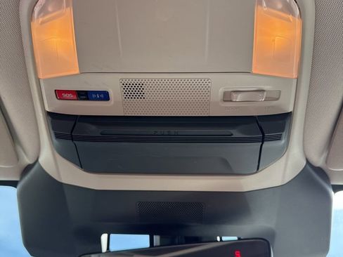 Used 2023 Subaru Ascent Premium w/ Convenience Package image 31