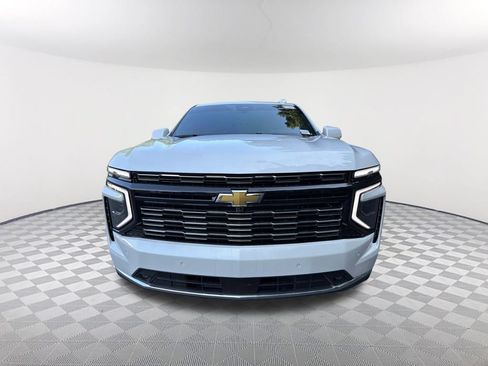 Used 2025 Chevrolet Tahoe High Country RWD image 2