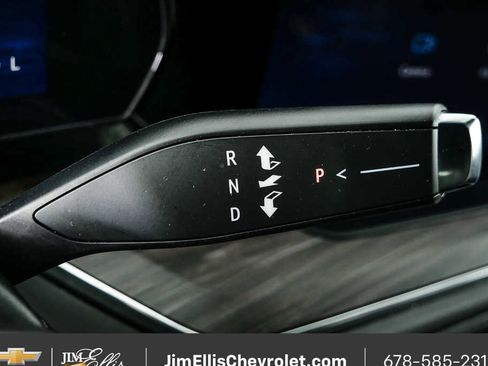 Used 2025 Chevrolet Tahoe LT image 17