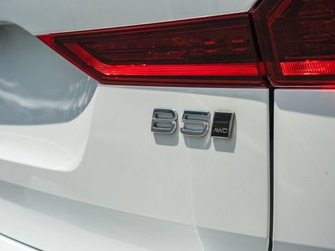 New 2026 Volvo XC60 B5 Plus w/ Climate Package AWD/4WD image 8