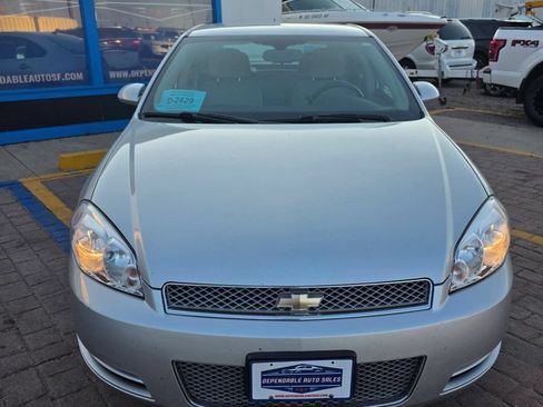 Used 2012 Chevrolet Impala LT FWD image 2