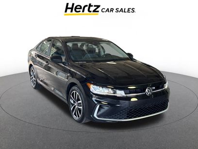 Used 2025 Volkswagen Jetta SE