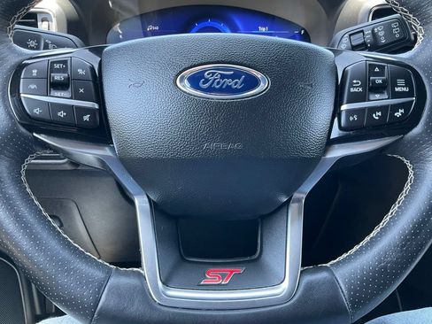 Used 2022 Ford Explorer ST w/ Equipment Group 401A AWD/4WD image 49