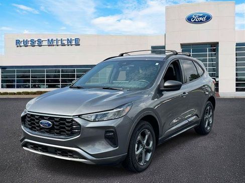 Used 2024 Ford Escape ST-Line w/ Tech Pack #1 AWD/4WD image 6