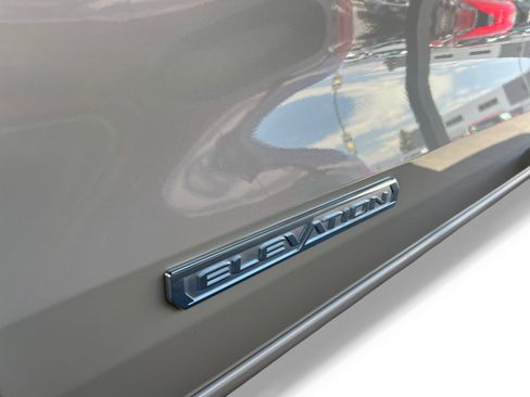 Used 2023 GMC Canyon Elevation w/ Convenience Package image 15