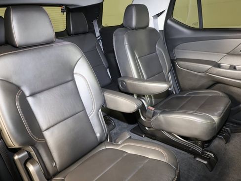 Used 2020 Chevrolet Traverse RS w/ LPO, Floor Liner Package image 34