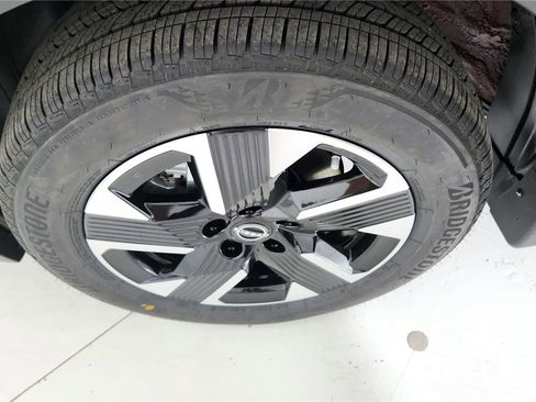 New 2026 Nissan Kicks SV w/ Cold Weather Package image 27