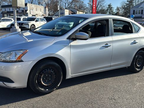 Used 2015 Nissan Sentra S image 3