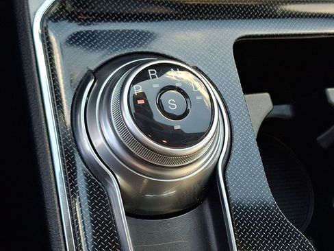 Used 2021 Ford Edge ST-Line w/ Class II Trailer Tow Package image 15