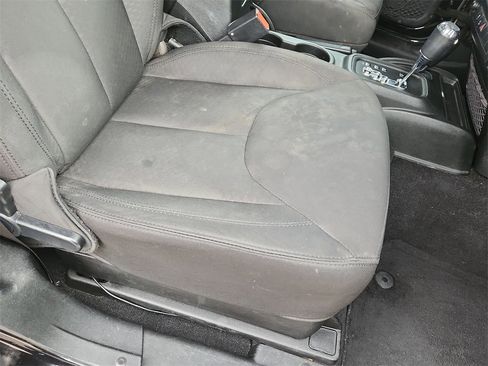 Used 2017 Jeep Wrangler Sport w/ Quick Order Package 24S image 13