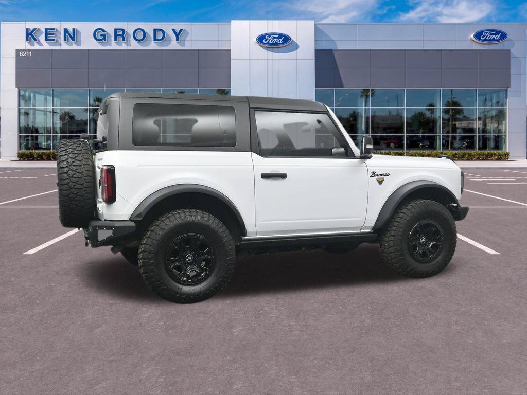 Used 2022 Ford Bronco Badlands AWD/4WD image 6