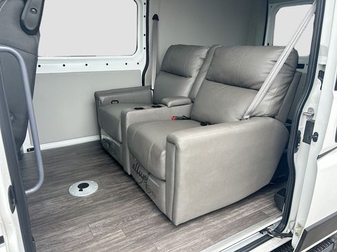 Used 2023 RAM ProMaster 1500 w/ Driver Convenience Group FWD image 23