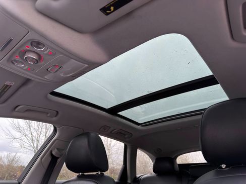 Used 2015 Audi A4 Premium Plus w/ Technology Package image 29