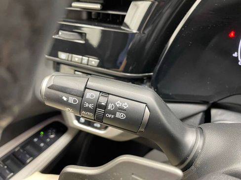 Used 2024 Lexus RX 350 Premium Plus w/ Convenience Package AWD/4WD image 32