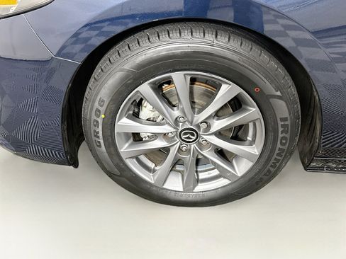 Used 2025 MAZDA MAZDA3 s image 11