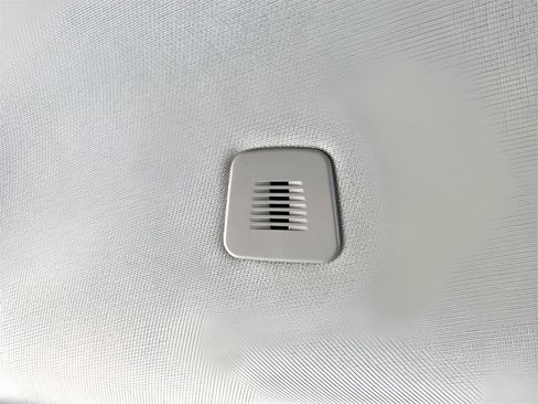 Used 2024 RAM 1500 Classic SLT image 39