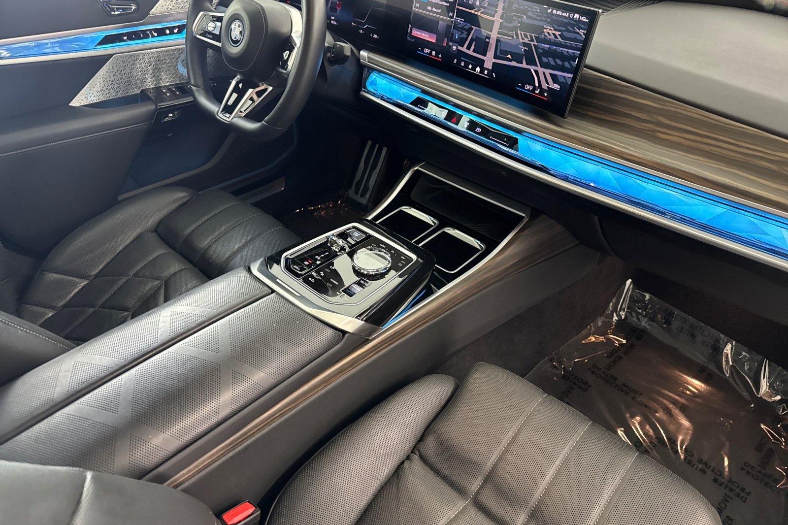 Certified 2023 BMW i7 xDrive60 AWD/4WD image 34