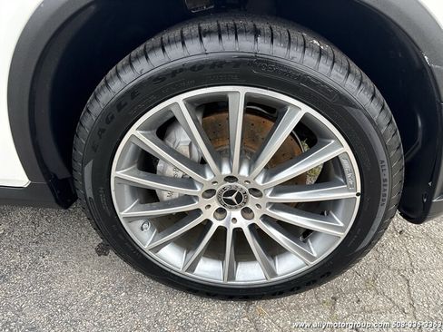 Used 2020 Mercedes-Benz GLC 300 4MATIC Coupe image 12