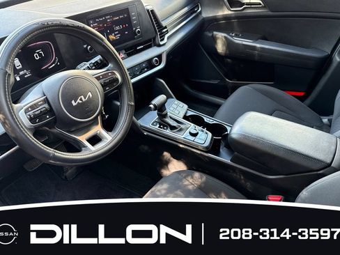 Used 2023 Kia Sportage LX AWD/4WD image 10