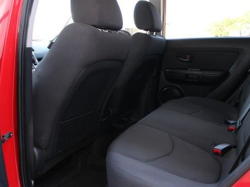 Used 2010 Kia Soul + w/ Audio Pkg FWD image 22