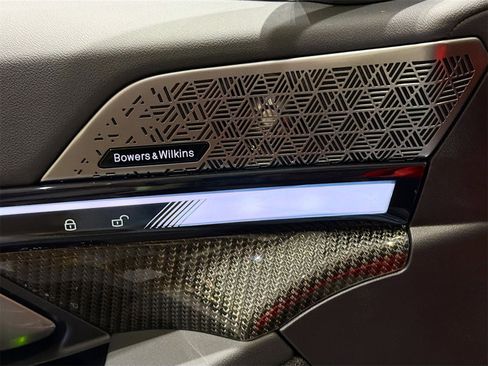 New 2026 BMW M5 Touring image 21