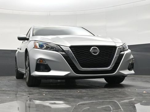 Used 2019 Nissan Altima 2.5 SV FWD image 26