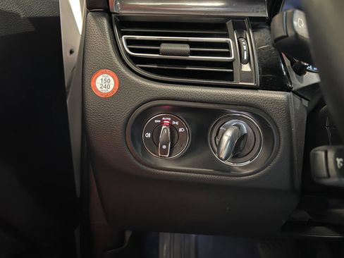 Used 2021 Porsche Macan image 15