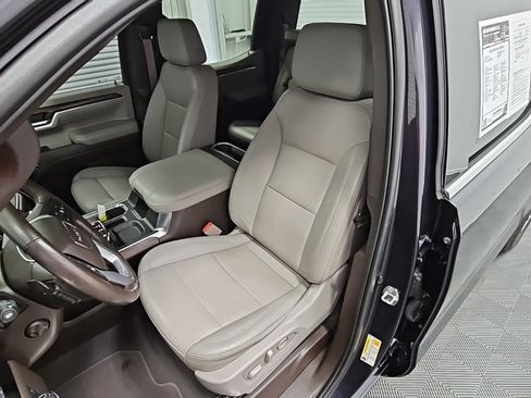 Used 2023 GMC Sierra 1500 SLT w/ SLT Premium Package image 30