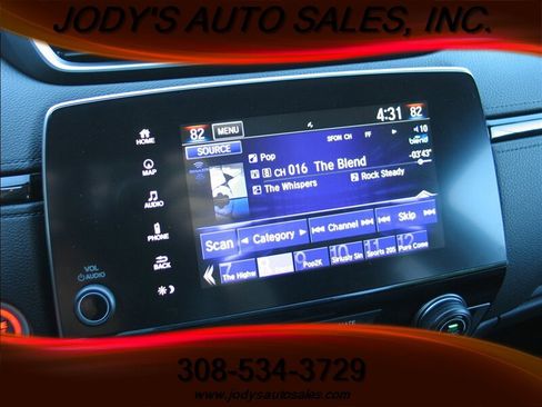 Used 2020 Honda CR-V Touring image 16