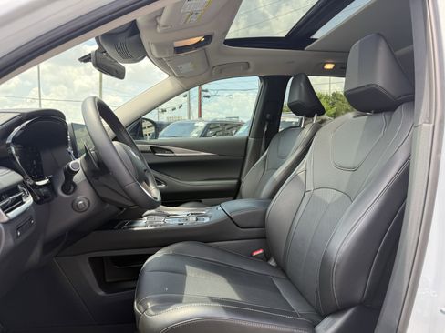 Certified 2026 INFINITI QX60 Luxe w/ Cargo Package image 12