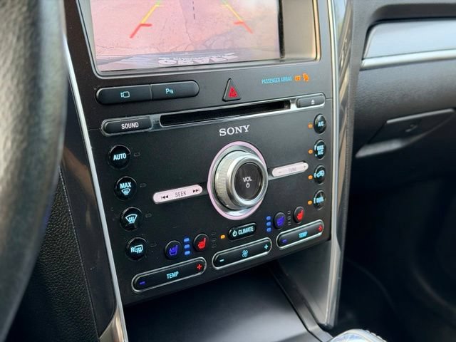 Used 2018 Ford Explorer Sport w/ Equipment Group 401A AWD/4WD image 16