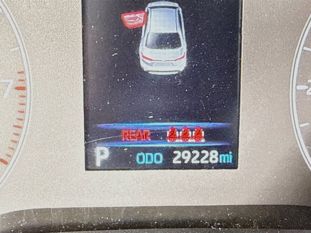 Used 2025 Toyota Corolla LE FWD image 15