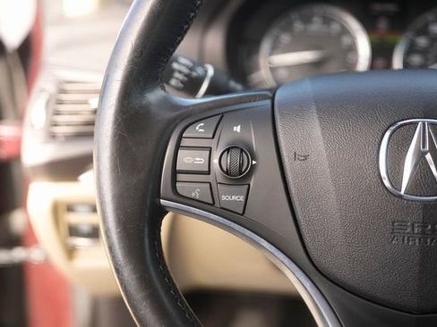 Used 2017 Acura MDX SH-AWD image 23