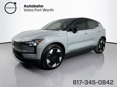 New 2025 Volvo EX30 Plus w/ Protection Package Premier