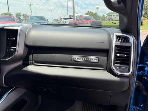Used 2021 RAM 2500 Big Horn w/ Level 1 Equipment Group AWD/4WD image 31