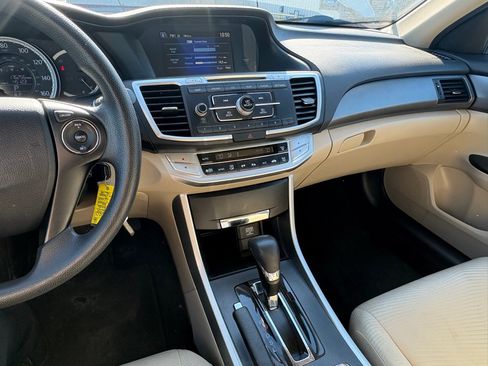 Used 2015 Honda Accord LX image 10