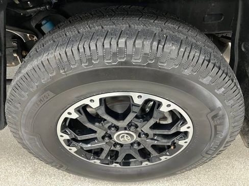 Used 2022 Toyota Tundra SR5 w/ TRD Off-Road Premium Package AWD/4WD image 14